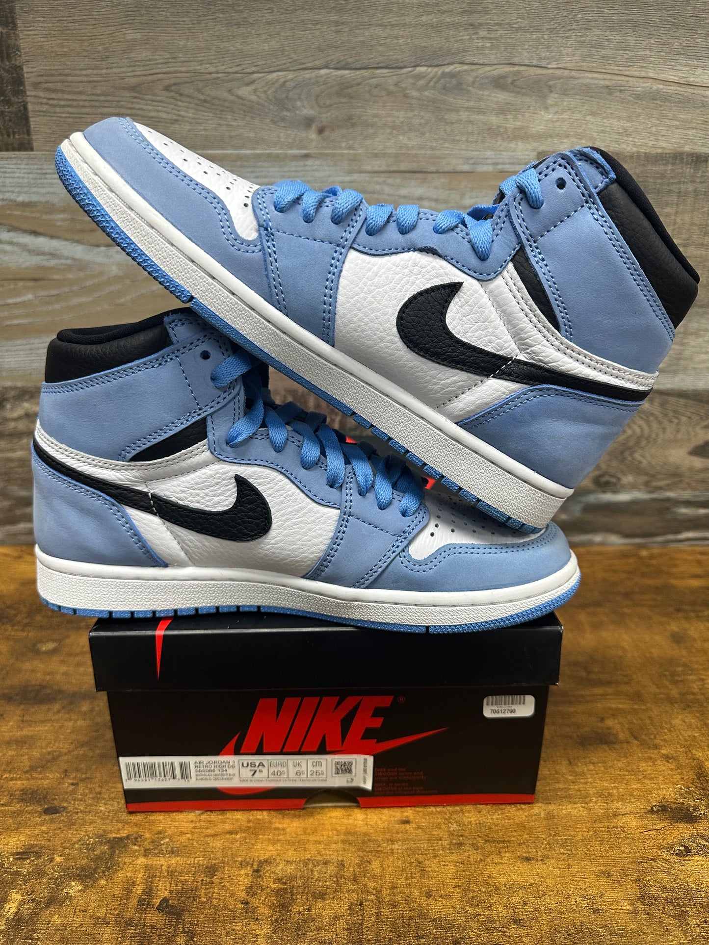 Jordan 1 high UNC Size 7.5
