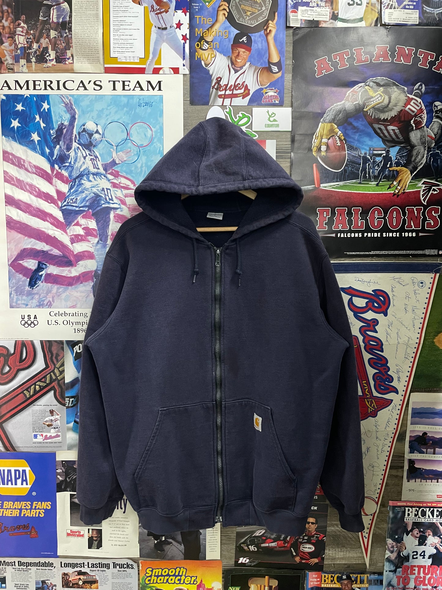 L - Carhartt Zip Up hoodie