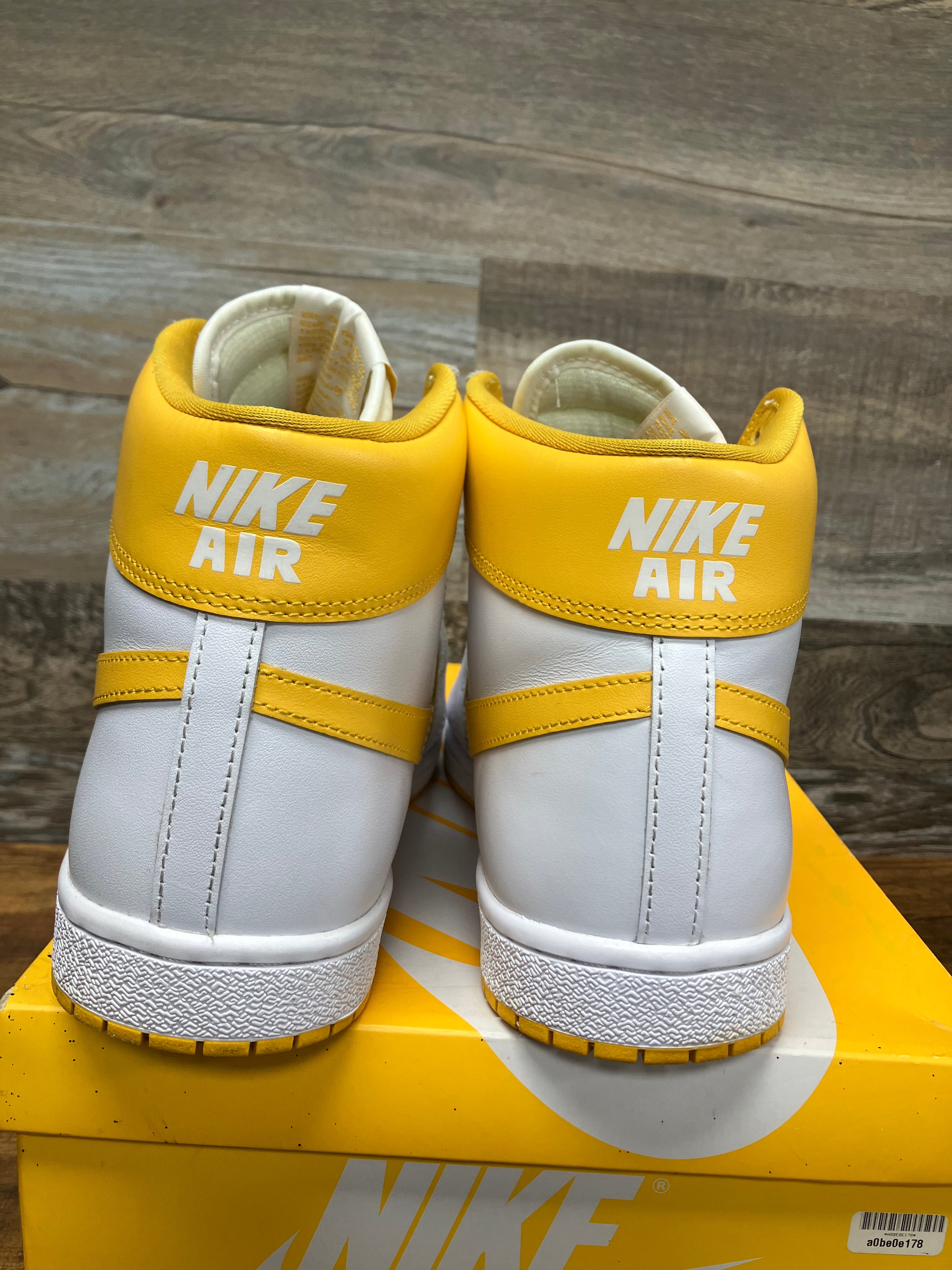 Jordan Air Ship University Gold Size 13 – equator