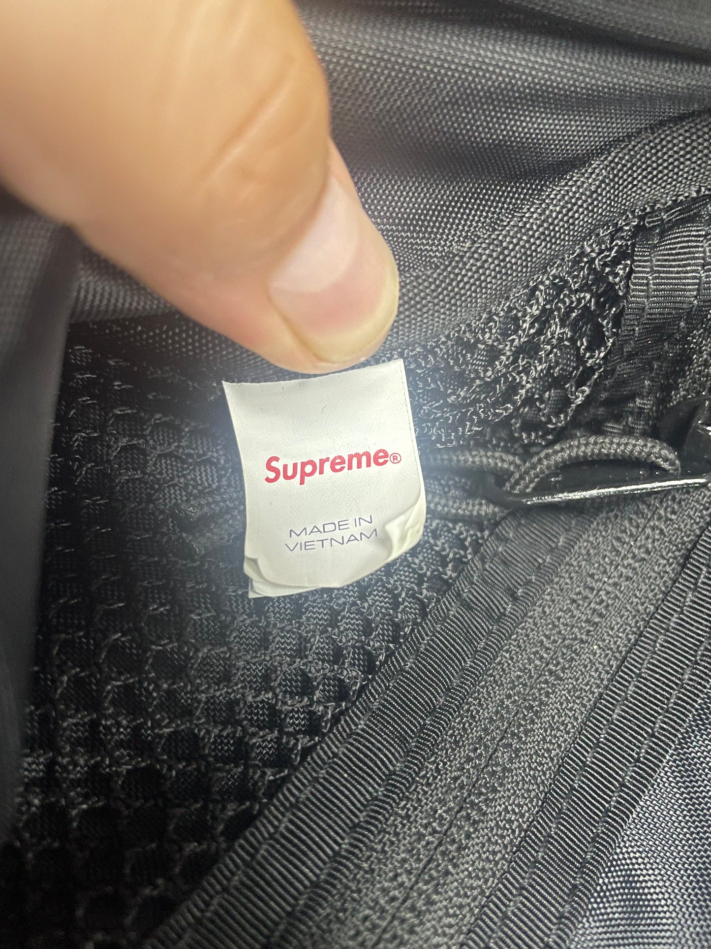 OS - Supreme Mini Messenger Bag SS25