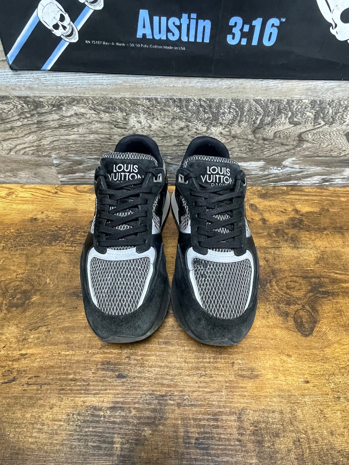 8 - Louis Vuitton Run Away Black and Grey