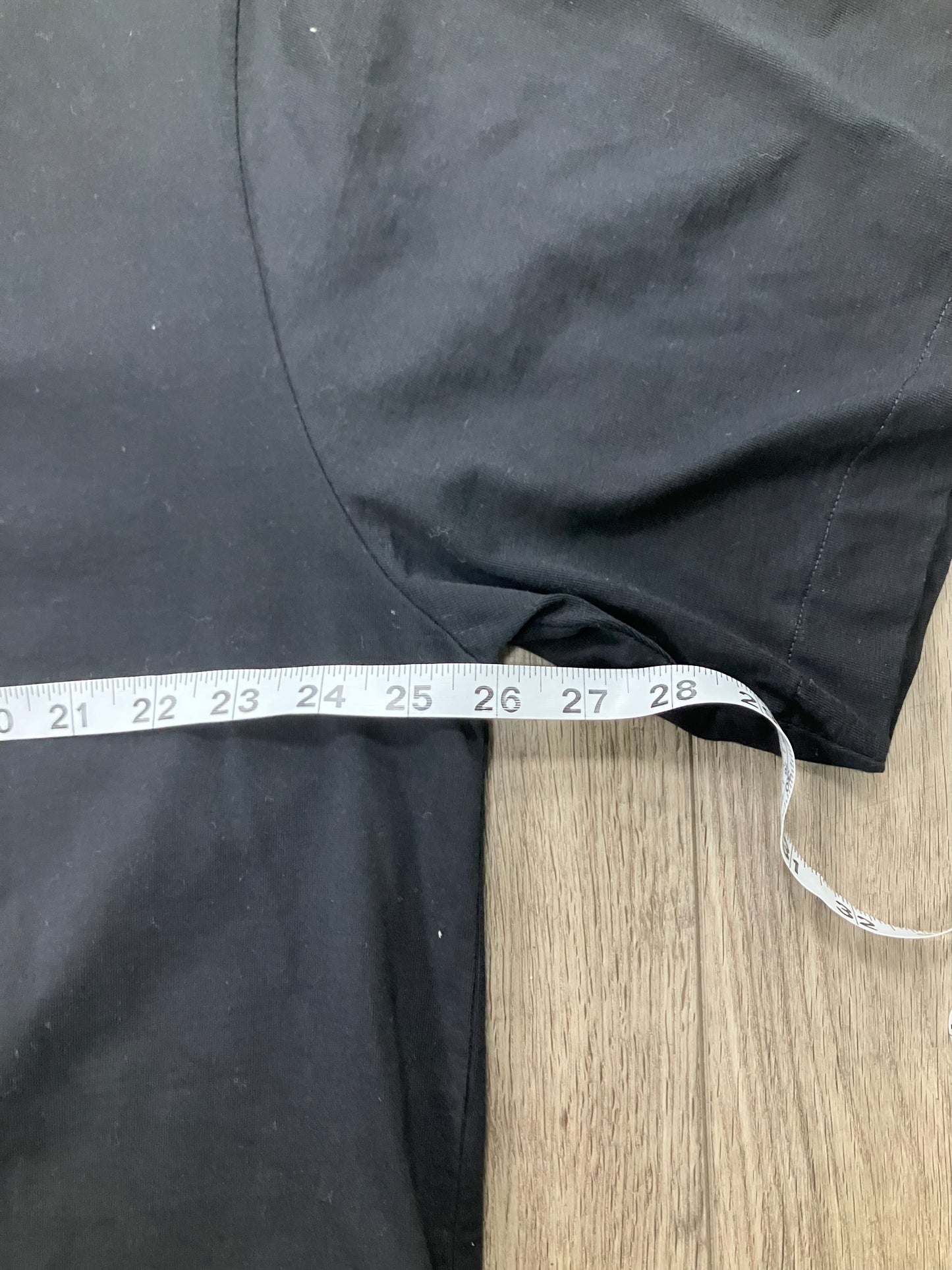 XL - Off White “Bookish Flower” Tee