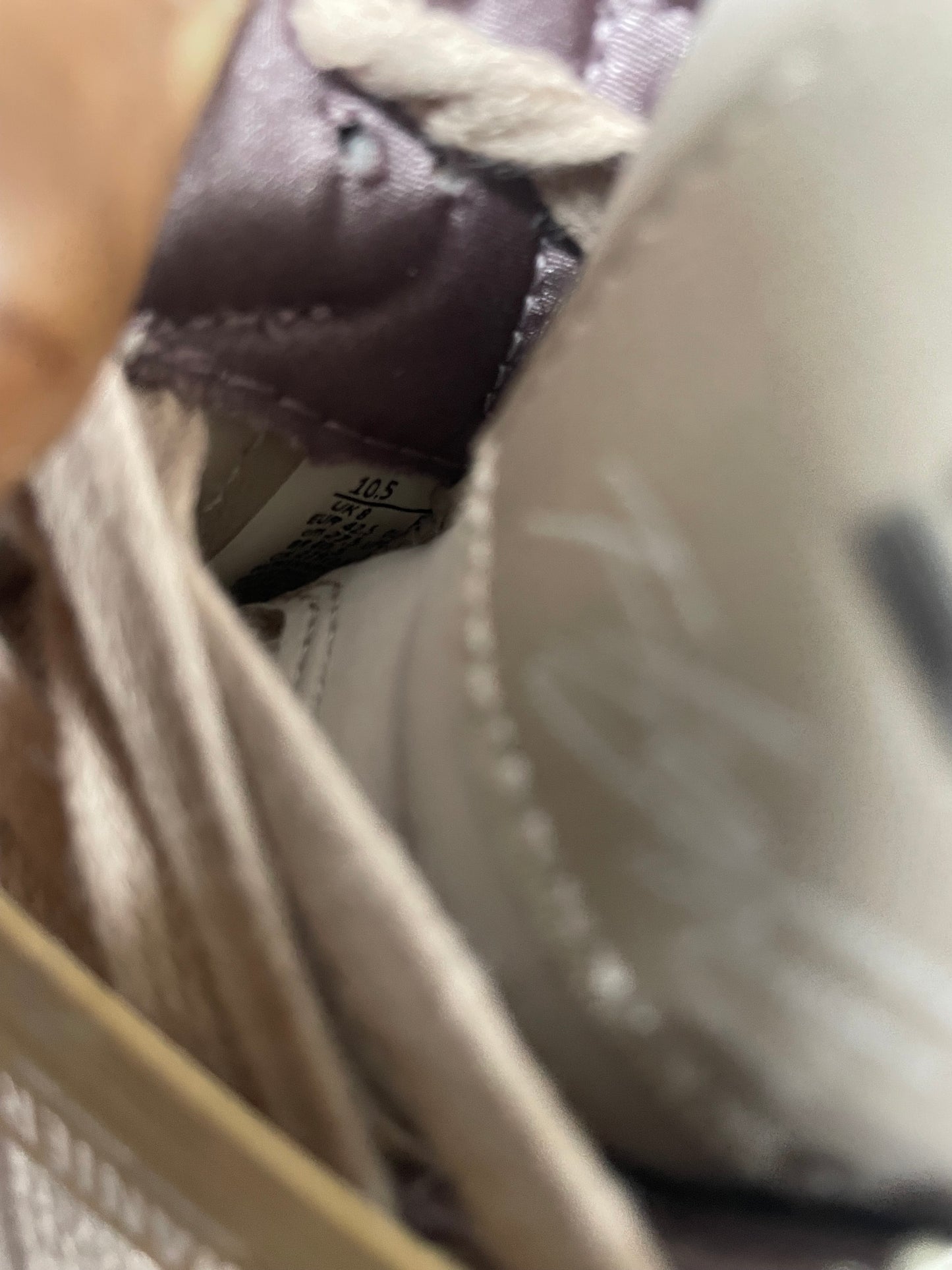 A Ma Maniére Air Jordan 4 W10.5