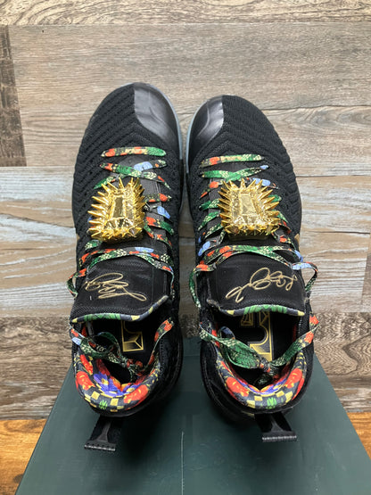 LeBron 16 Watch the Throne Size 13
