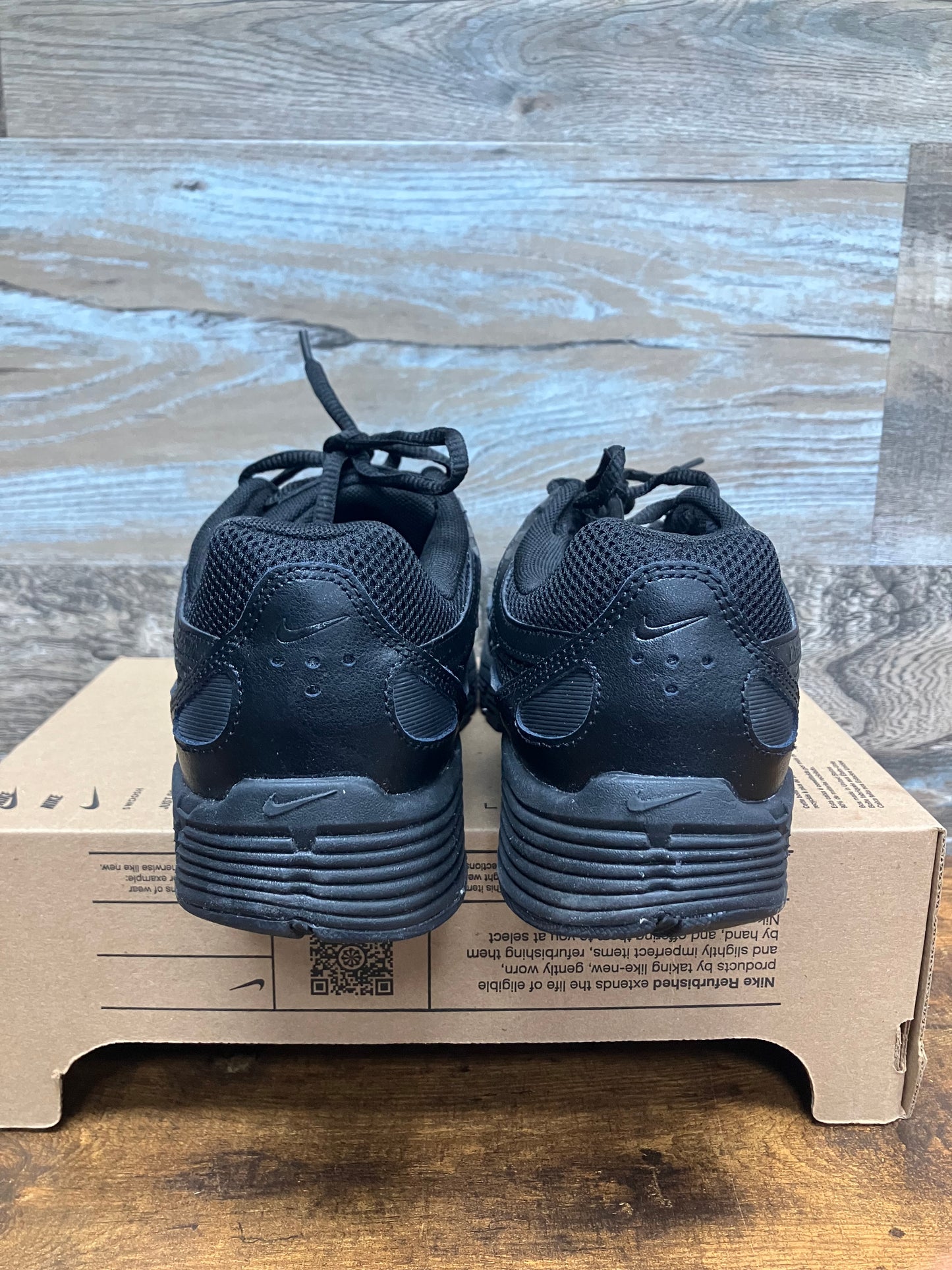 Nike P-6000 Black Size 9