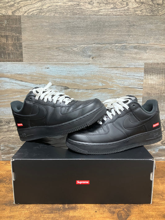 Air Force Supreme Black Size 9