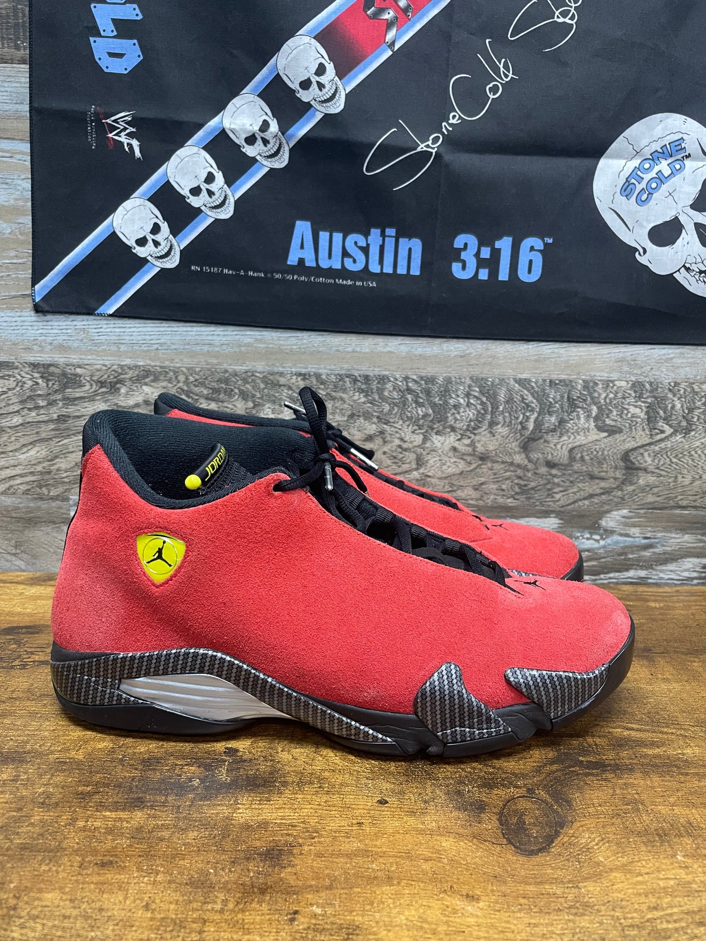 Nike Air Jordan 14 Retro "Ferrari" 11
