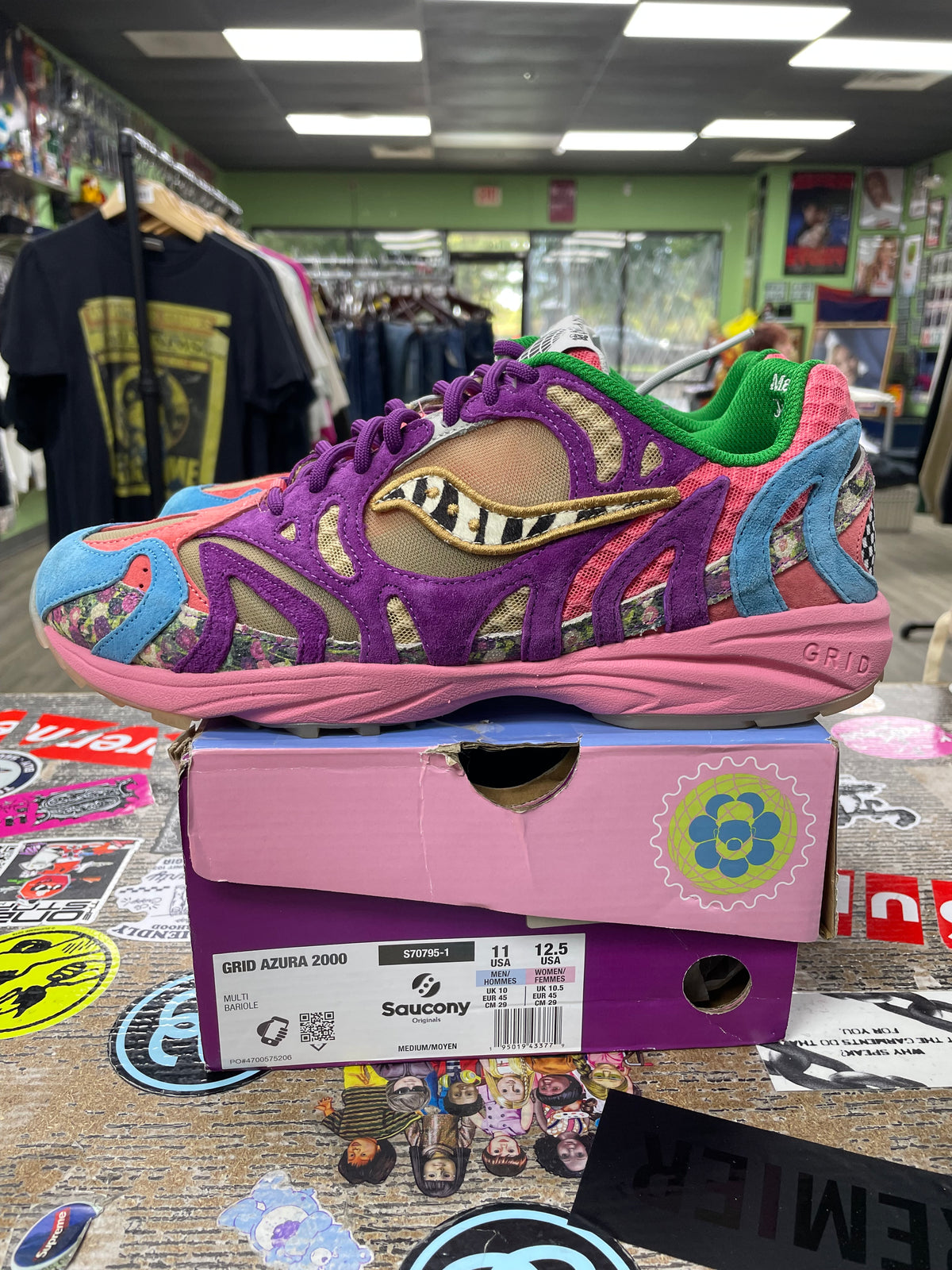 11 - Saucony Grid Azura 2000 Jae Tips