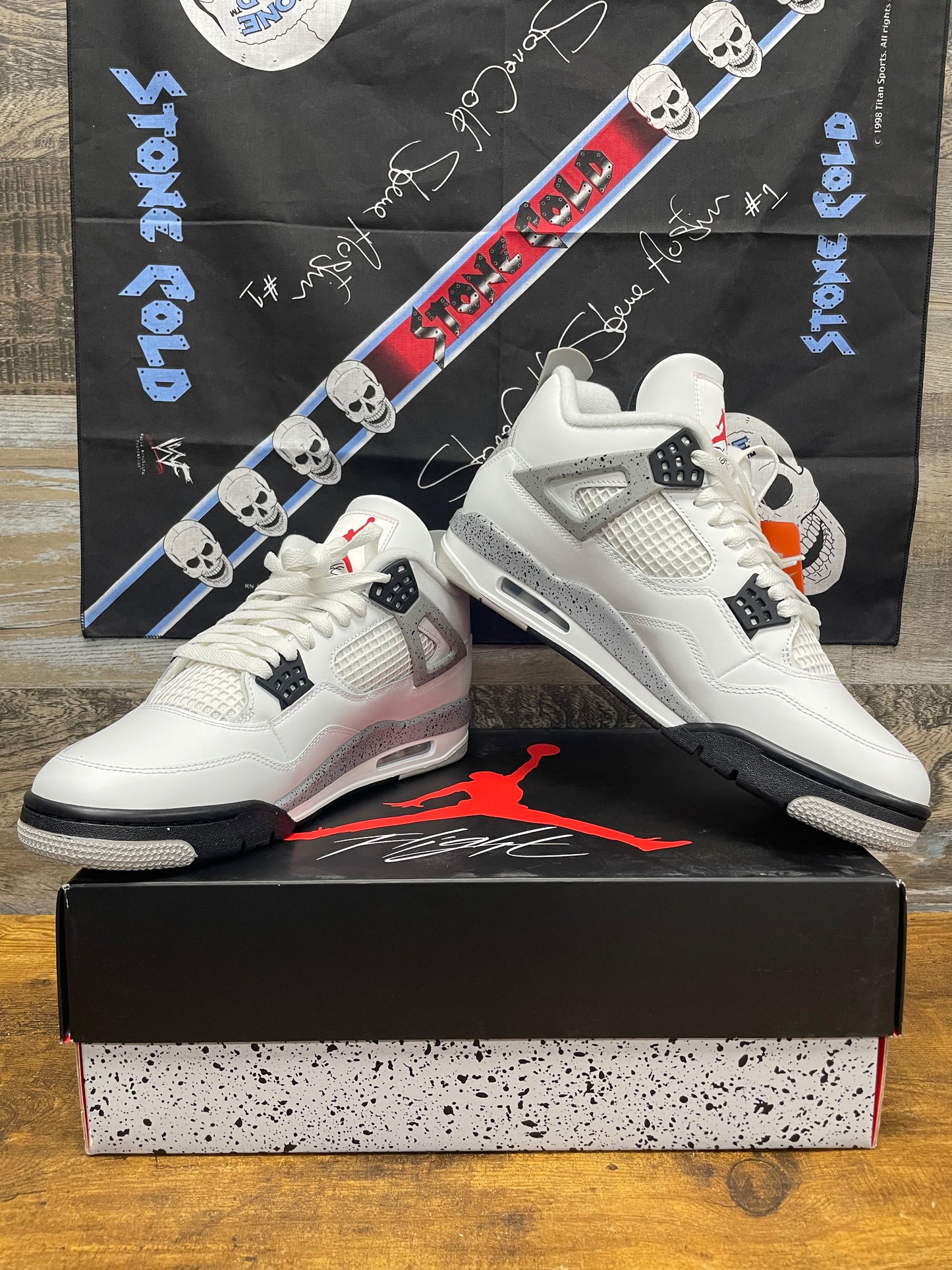 Nike Air Jordan 4 Retro White Cement 10.5