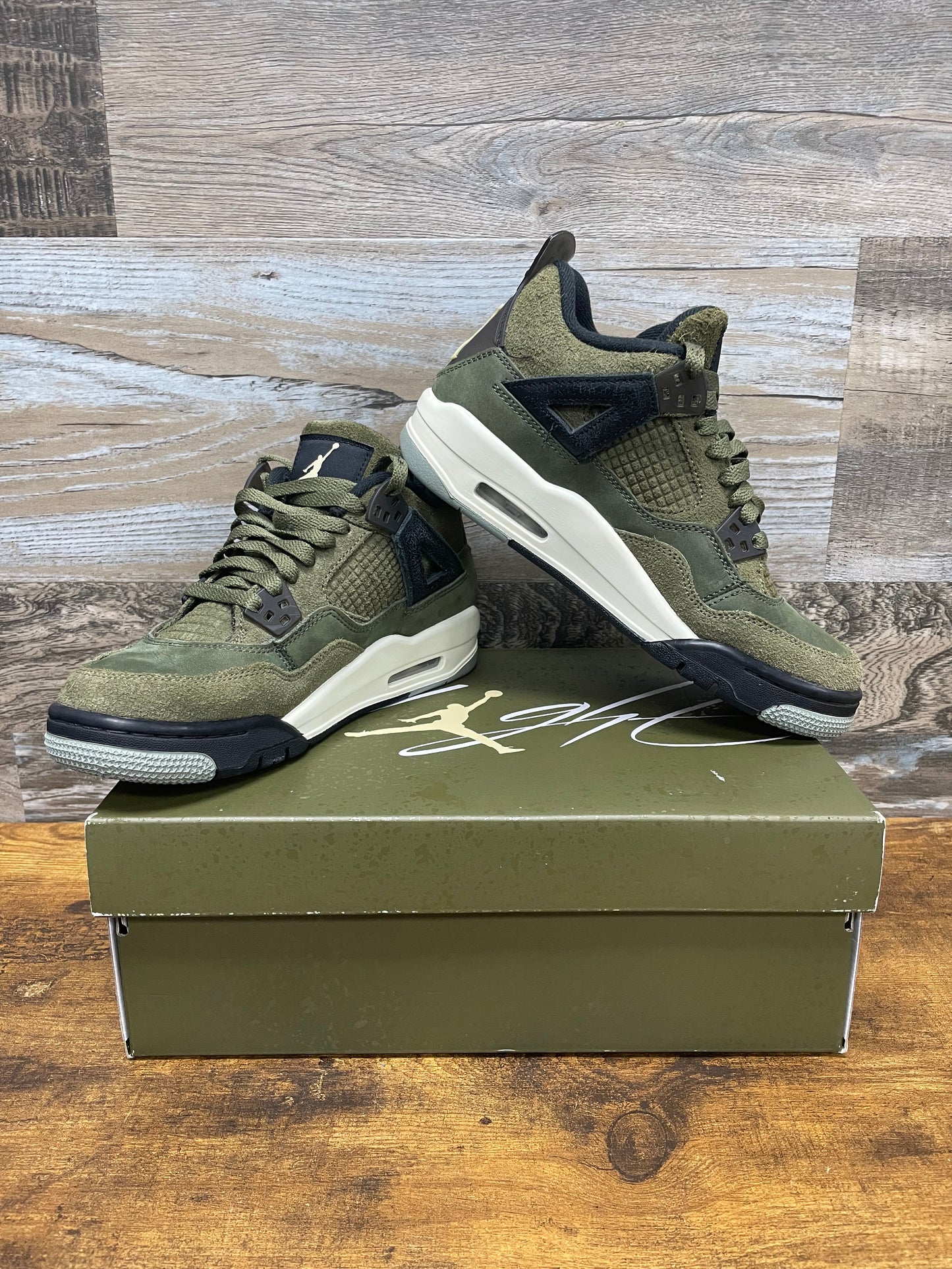 Air Jordan 4 SE Retro “Craft Olive” 6Y