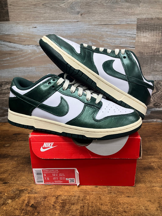 9W/7.5M - Dunk low Vintage Green