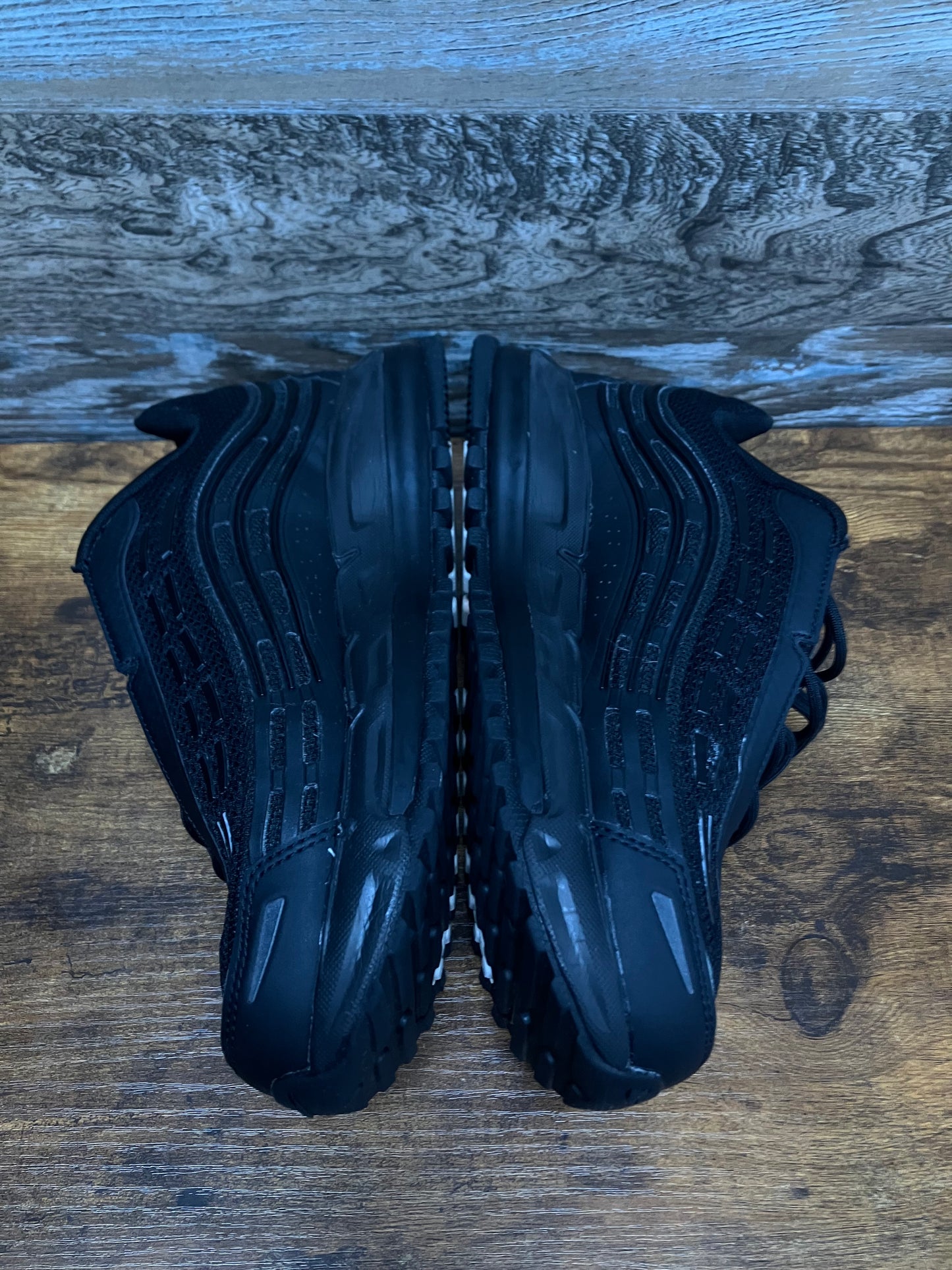 10 - Comme des Garçons Homme Plus x Nike Air Max TL 2.5 sneaker