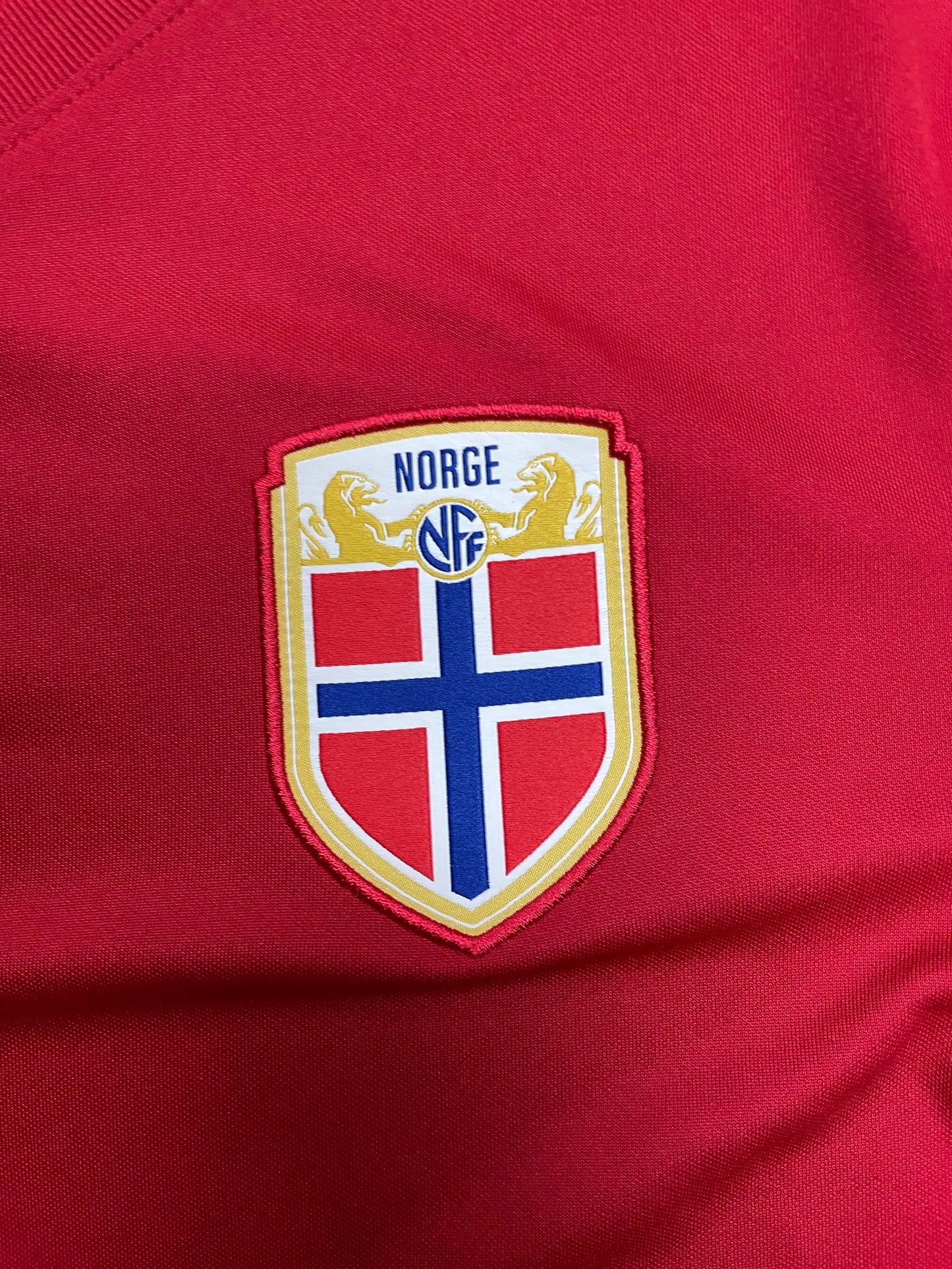 M - Nike 2020-2021 Norway Home Stadium Replica Jersey