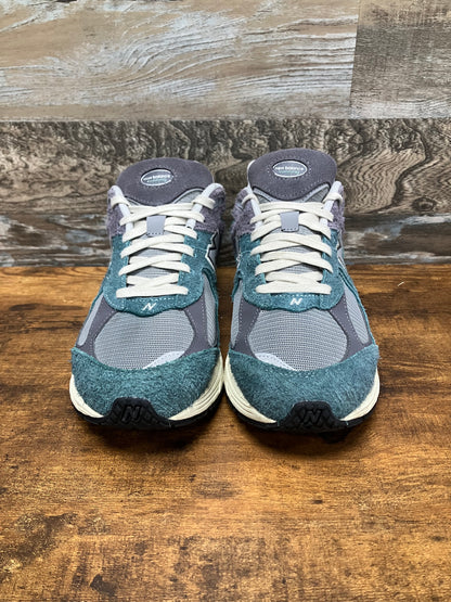 New Balance 2002r Teal Size 11