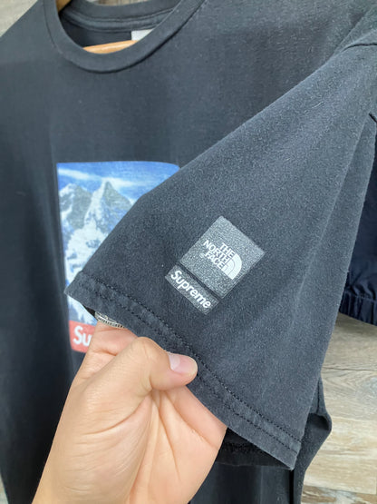 XL - North Face X Supreme tee