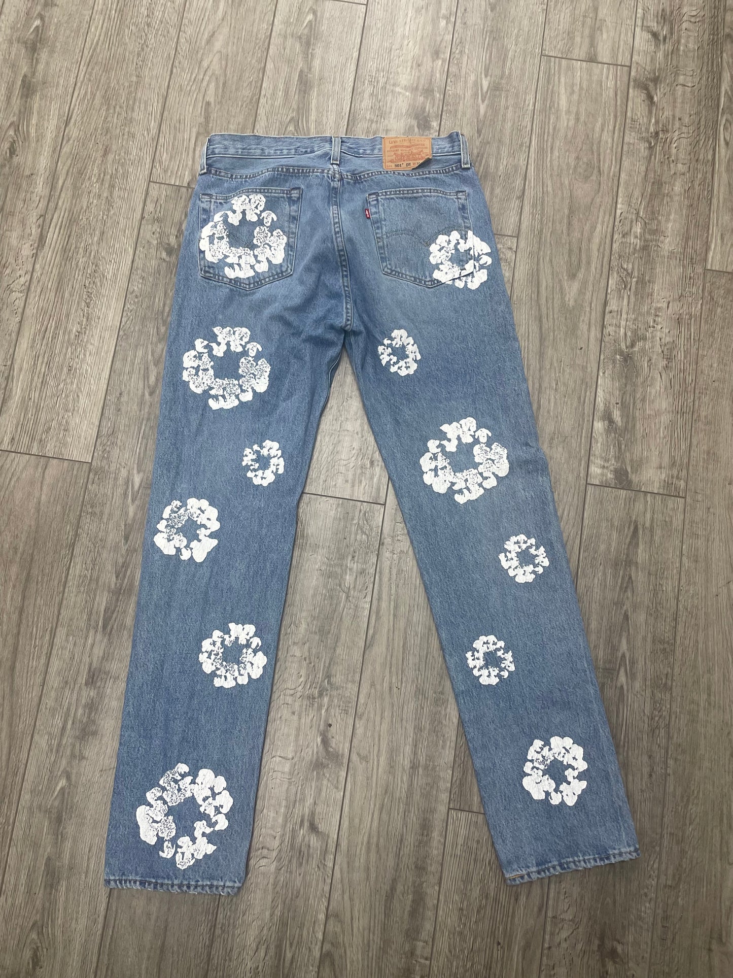 DENIM TEARS Blue Cotton Wreath Jeans Size 34 x 34