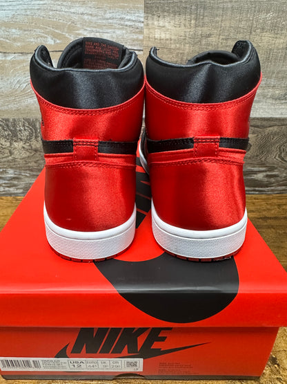 Jordan 1 high satin bred Size 12w (10.5M)