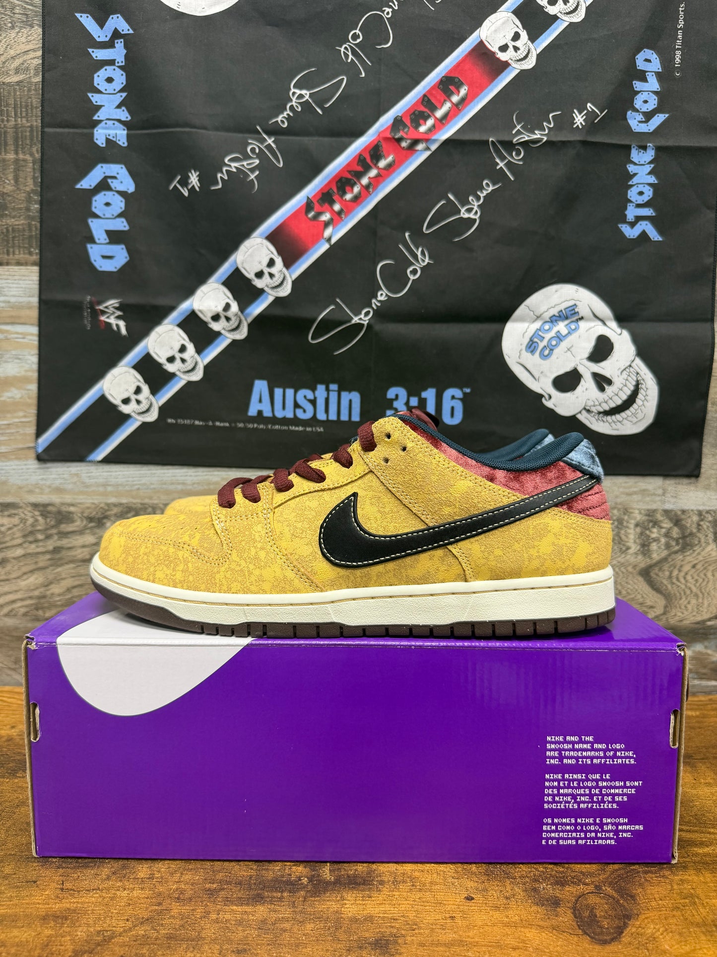 Nike SB Dunk Low "City of Cinema" 10.5
