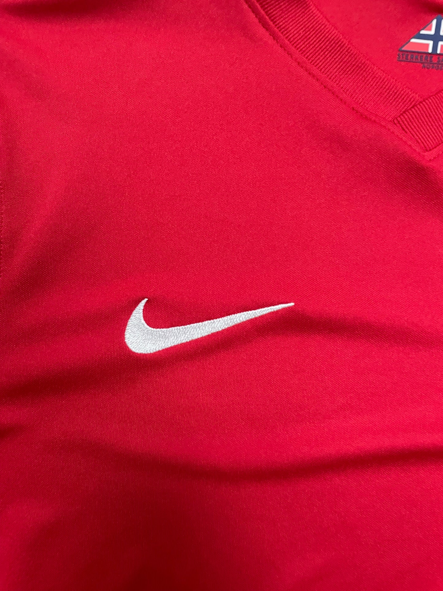 M - Nike 2020-2021 Norway Home Stadium Replica Jersey
