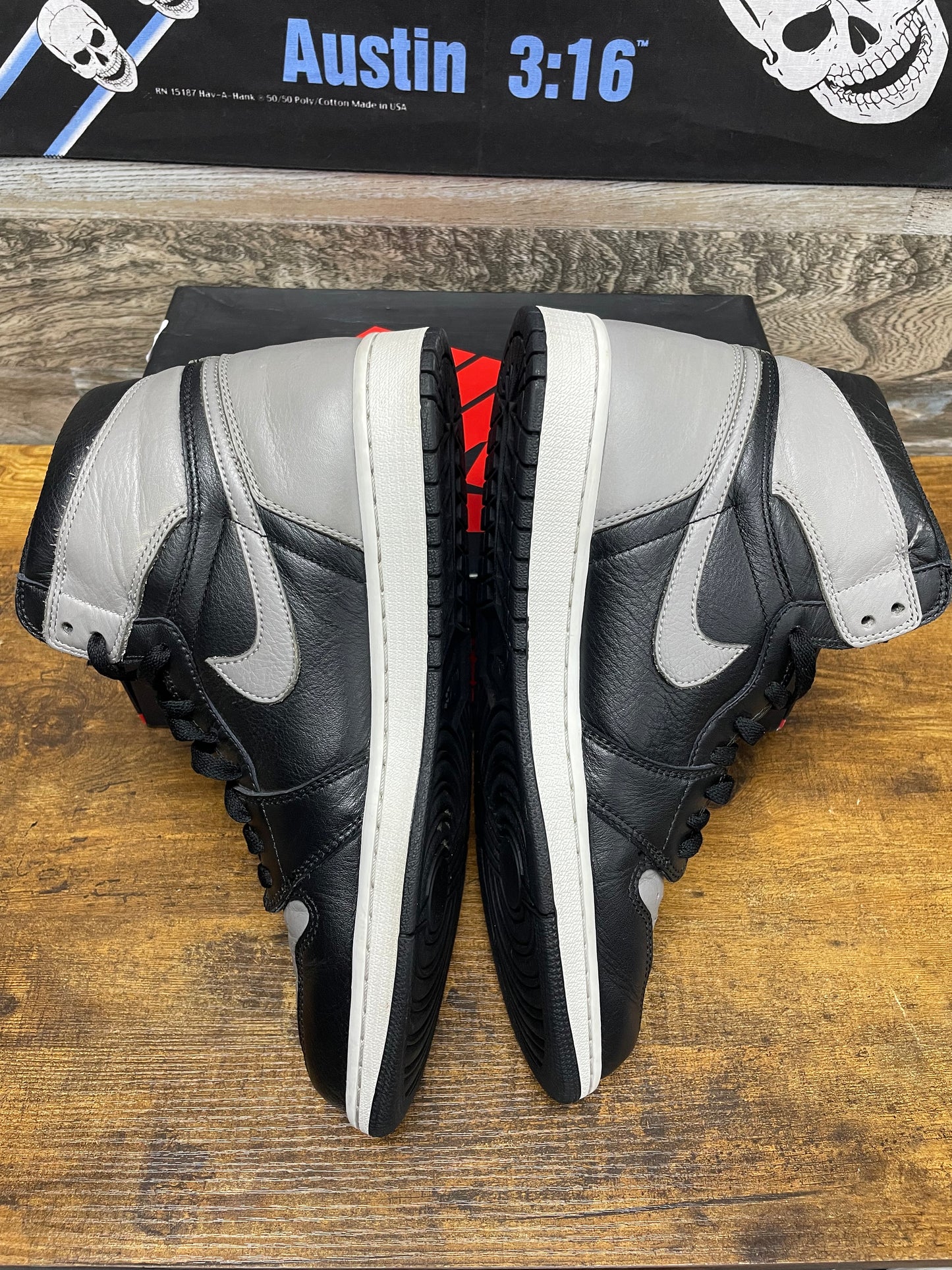 11.5 - Nike Air Jordan 1 Retro High OG "Shadow" sneakers