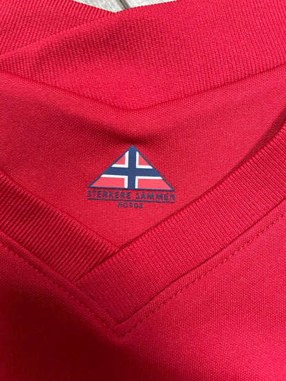 M - Nike 2020-2021 Norway Home Stadium Replica Jersey