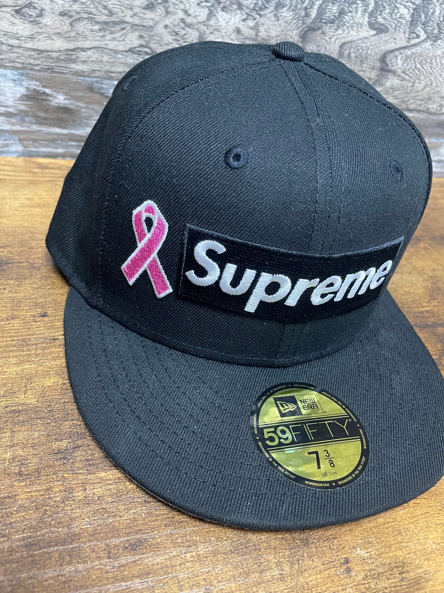 7 3/8 - Supreme New Era Breast Cancer Fitted