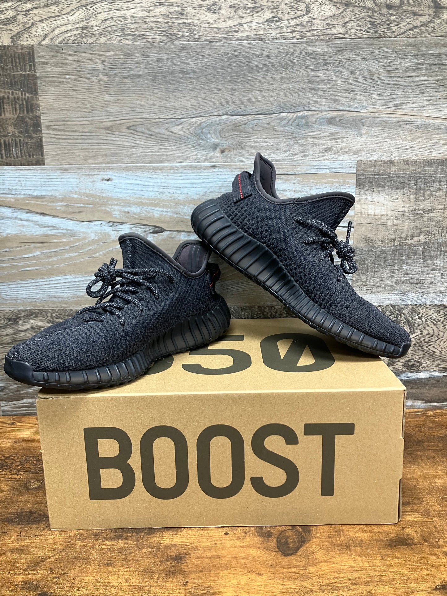 Yeezy 350 Black Static 9.5