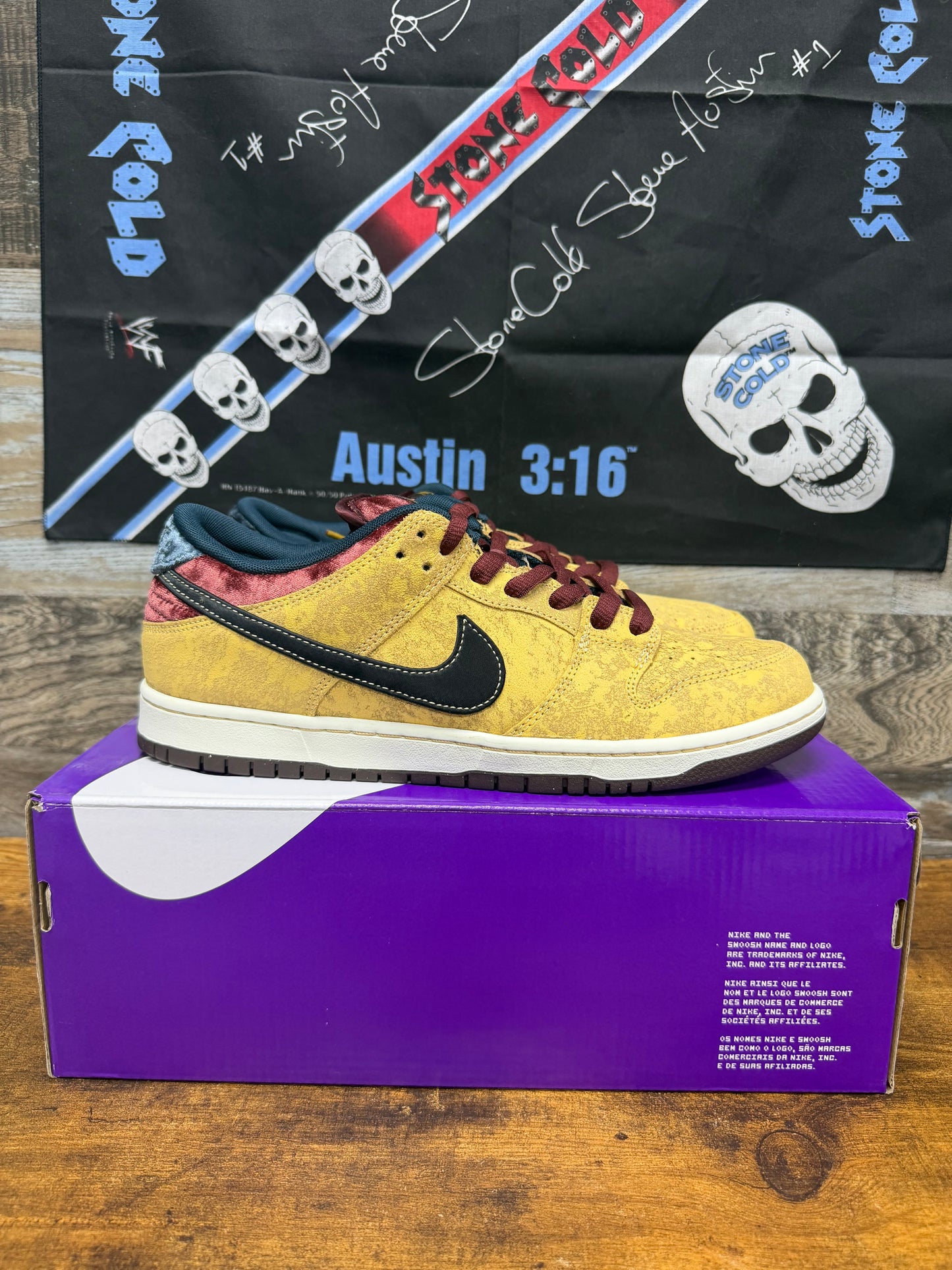 Nike SB Dunk Low "City of Cinema" 10.5
