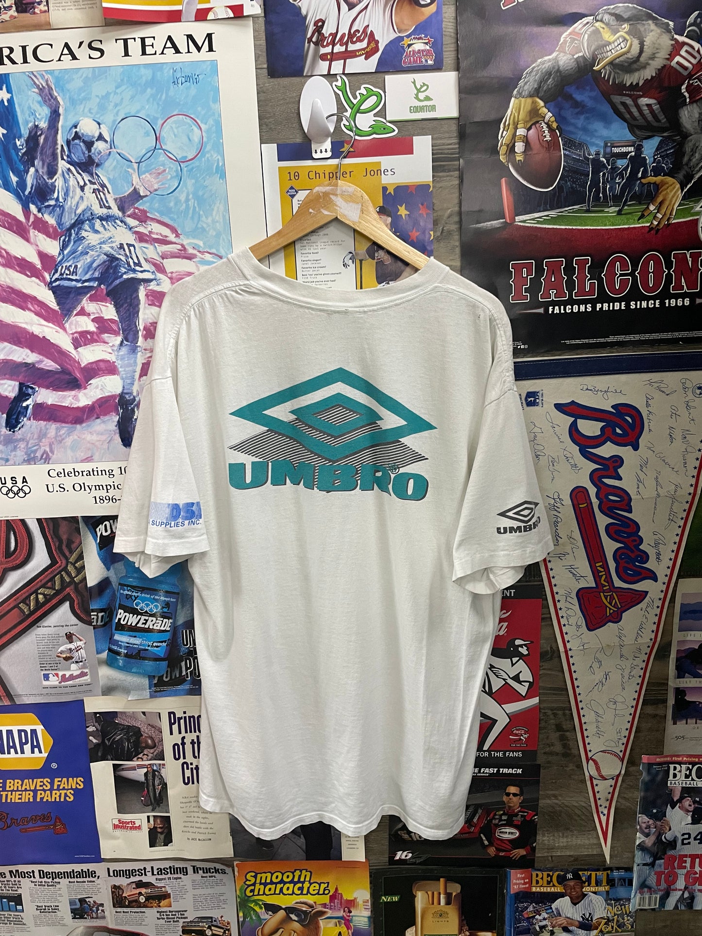 XL - Vtg Umbro Datagraphic soccer Tee
