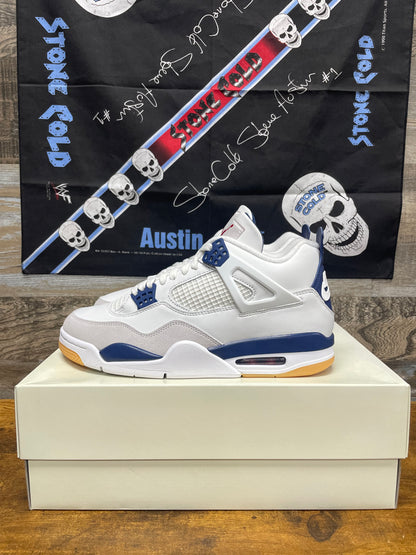 Nike SB x Air Jordan 4 Retro SP "Navy" 10