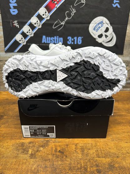 9.5 - ACG Mountain Fly 2 Low New