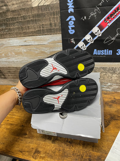 9.5 - Nike Air Jordan 14 Retro "Ferrari “