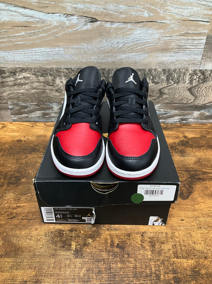 Size 4.5Y - Air Jordon 1 Low Bred Toe