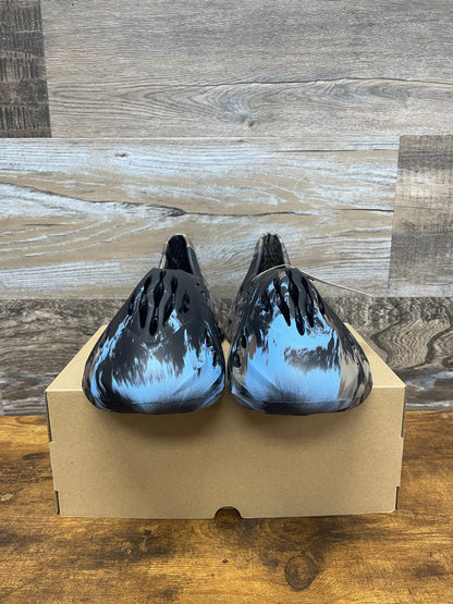 Yeezy Foam Runner MX Cinder 9