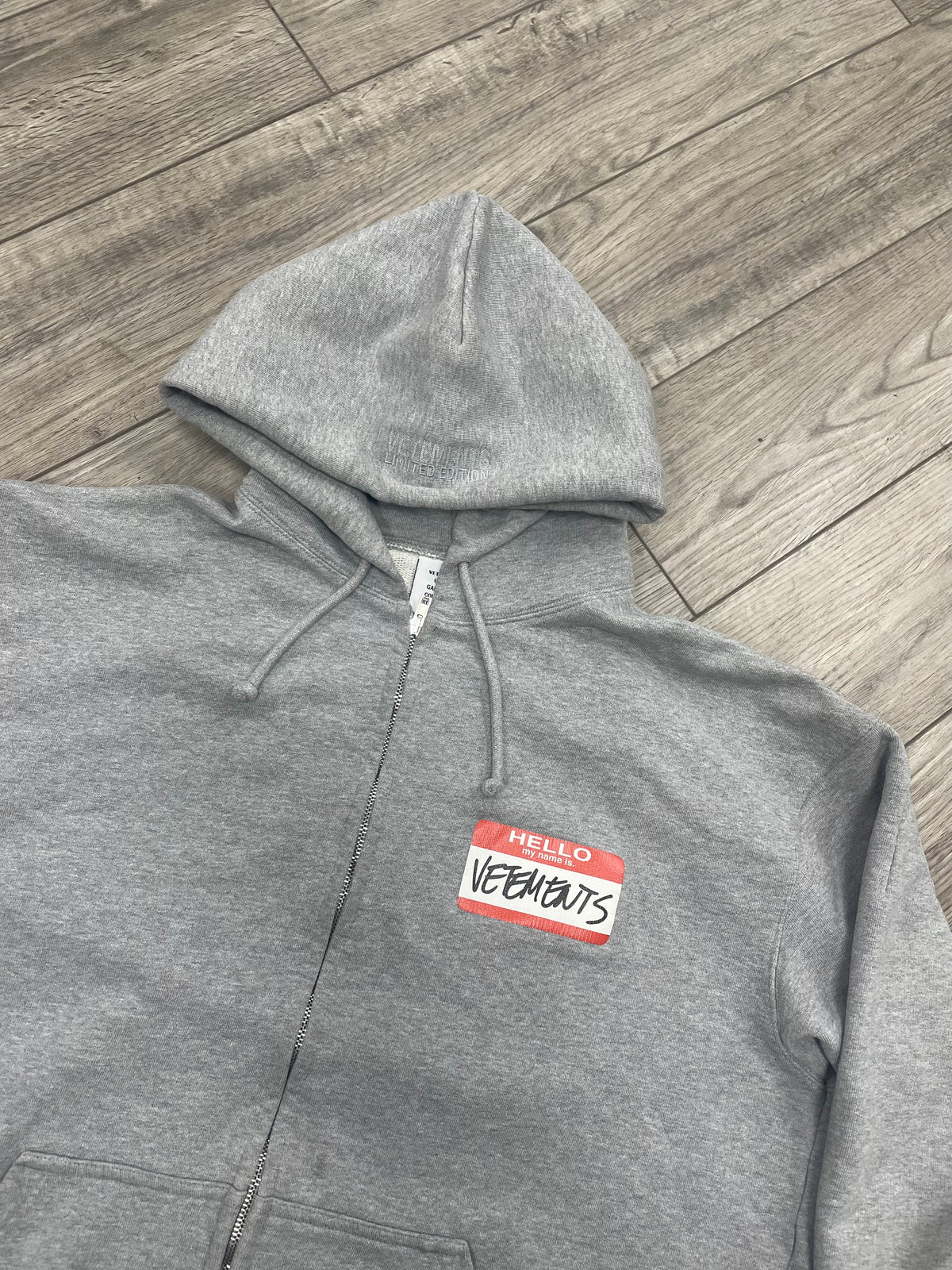 Vetements Name Tag Zipup Hoodie “Hello My Name Is” M