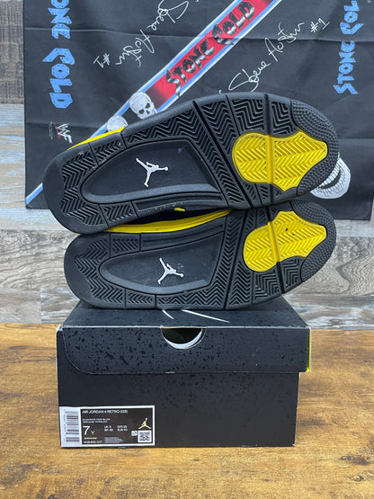 7Y - Jordan 4 Thunder GS