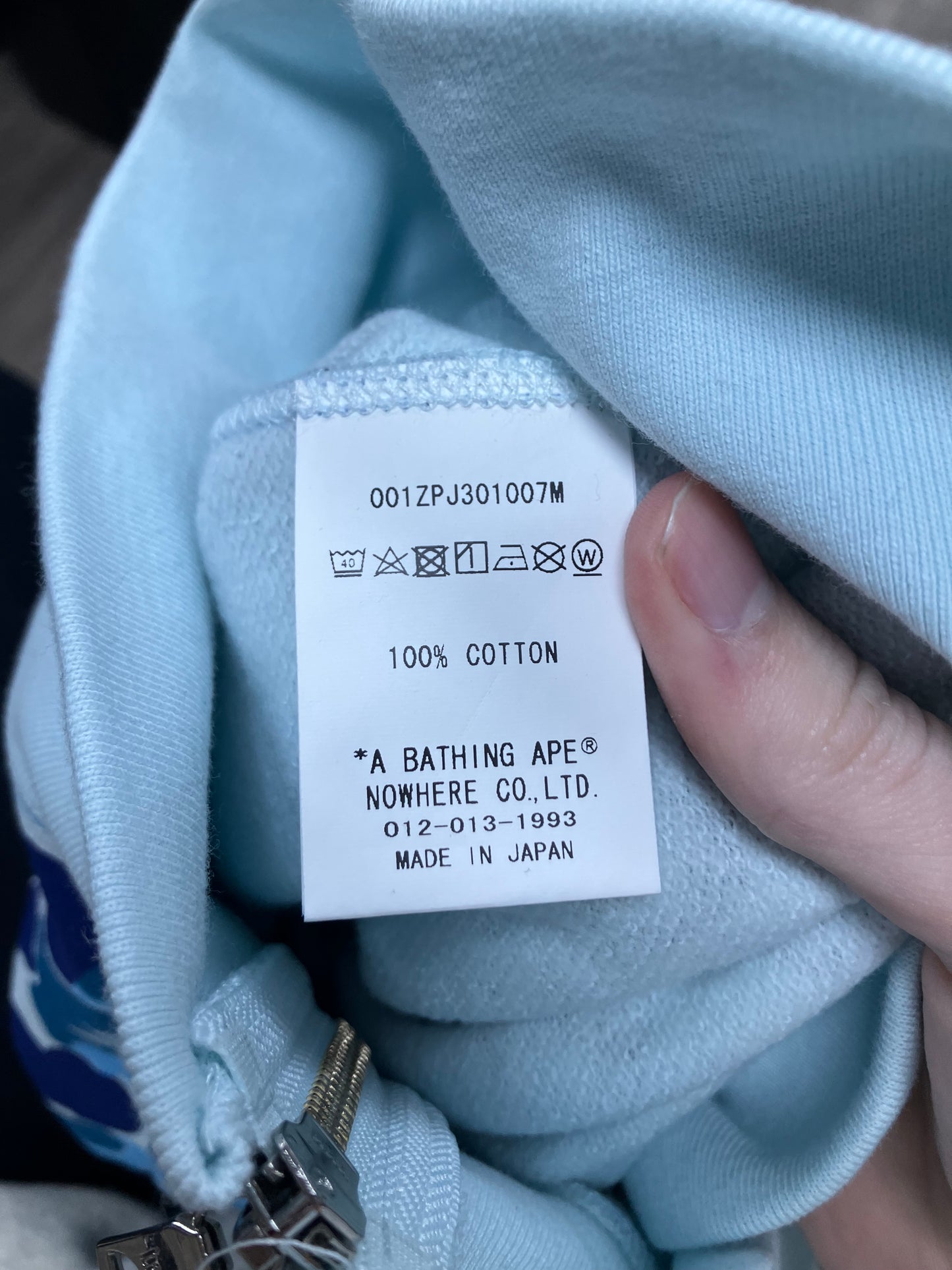 Bape ABC Camo Tiger Full Zip Size Medium