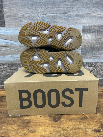 Yeezy Boost 700 “Mauve” 8.5