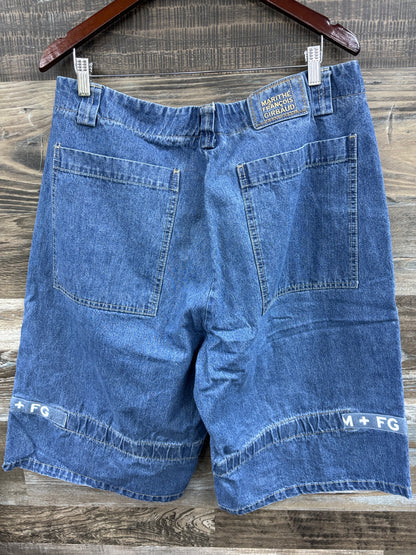38- Marithe Francois Girbaud baggy shorts