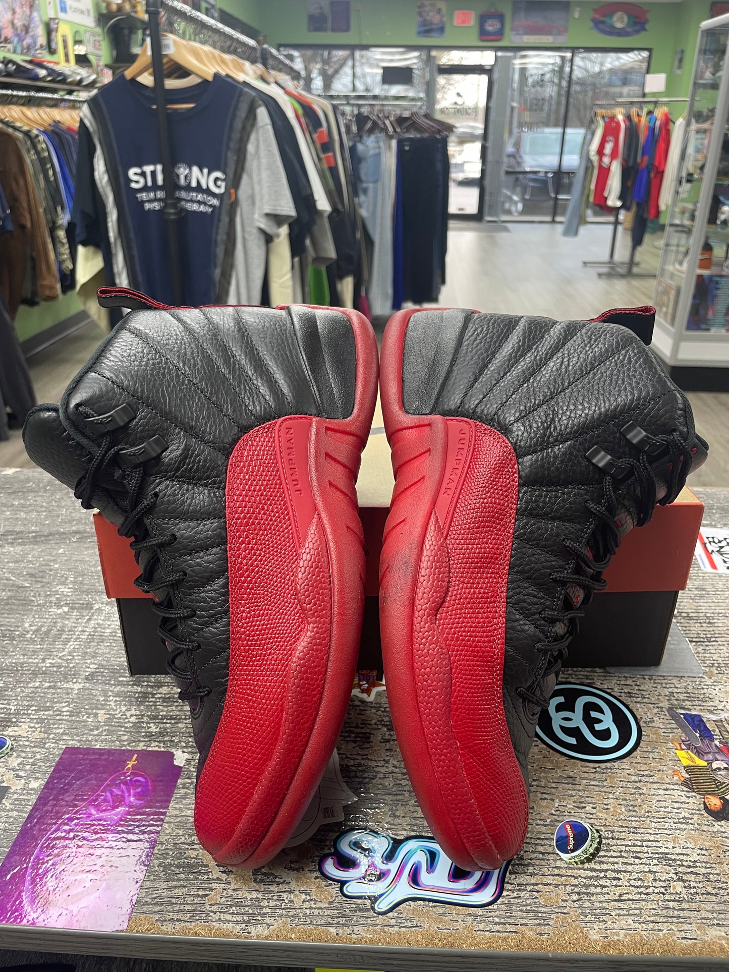 Jordan 12 Flu game Size 10.5