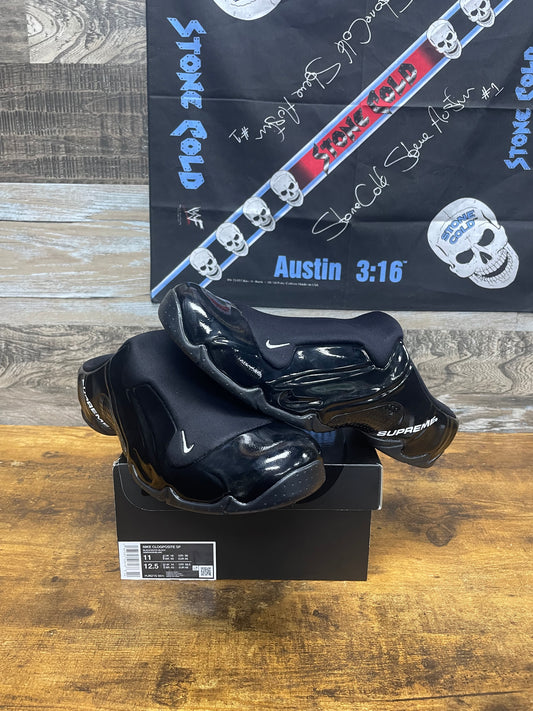 11 - Nike Clogposite Supreme Black