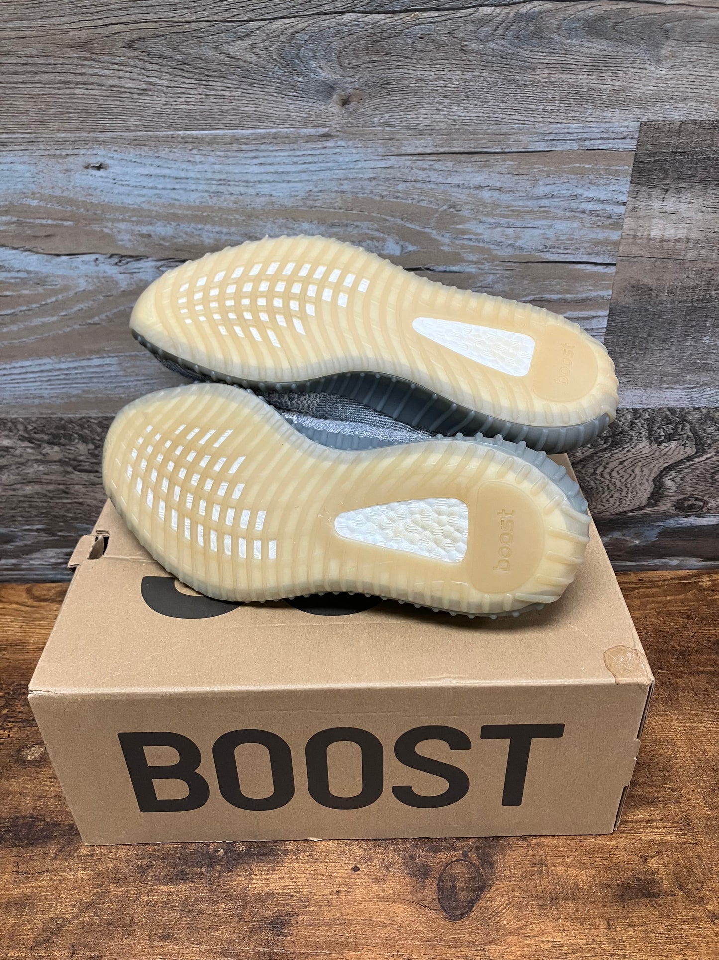 Adidas Yeezy Boost 350 V2 Low Israfil 8.5