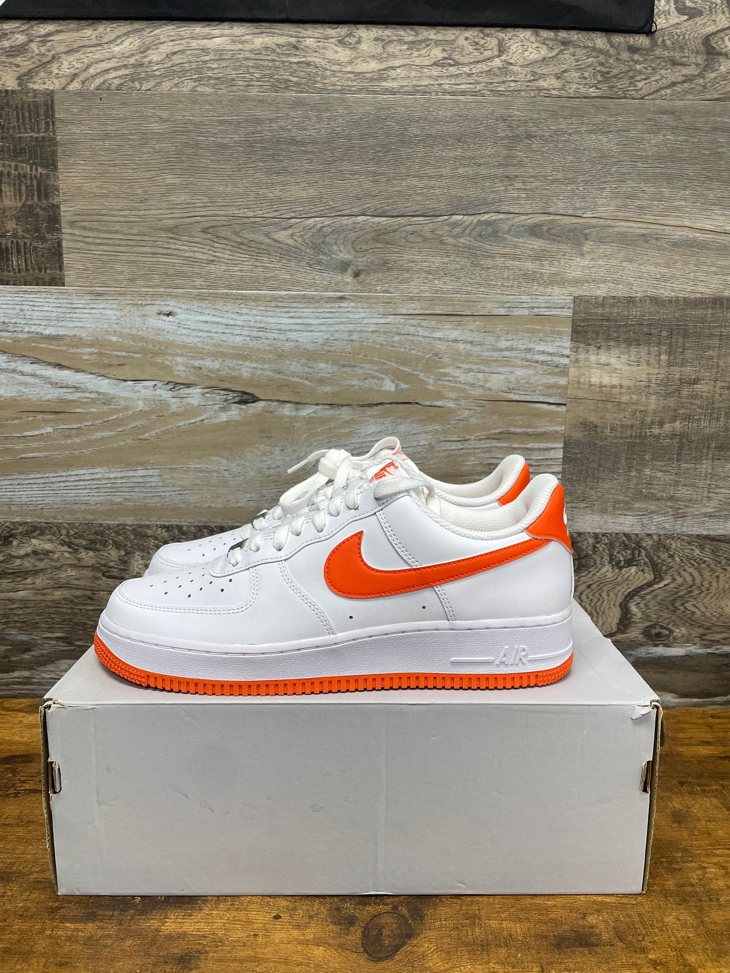 Nike Air Force 1 “07 Safety” 9.5