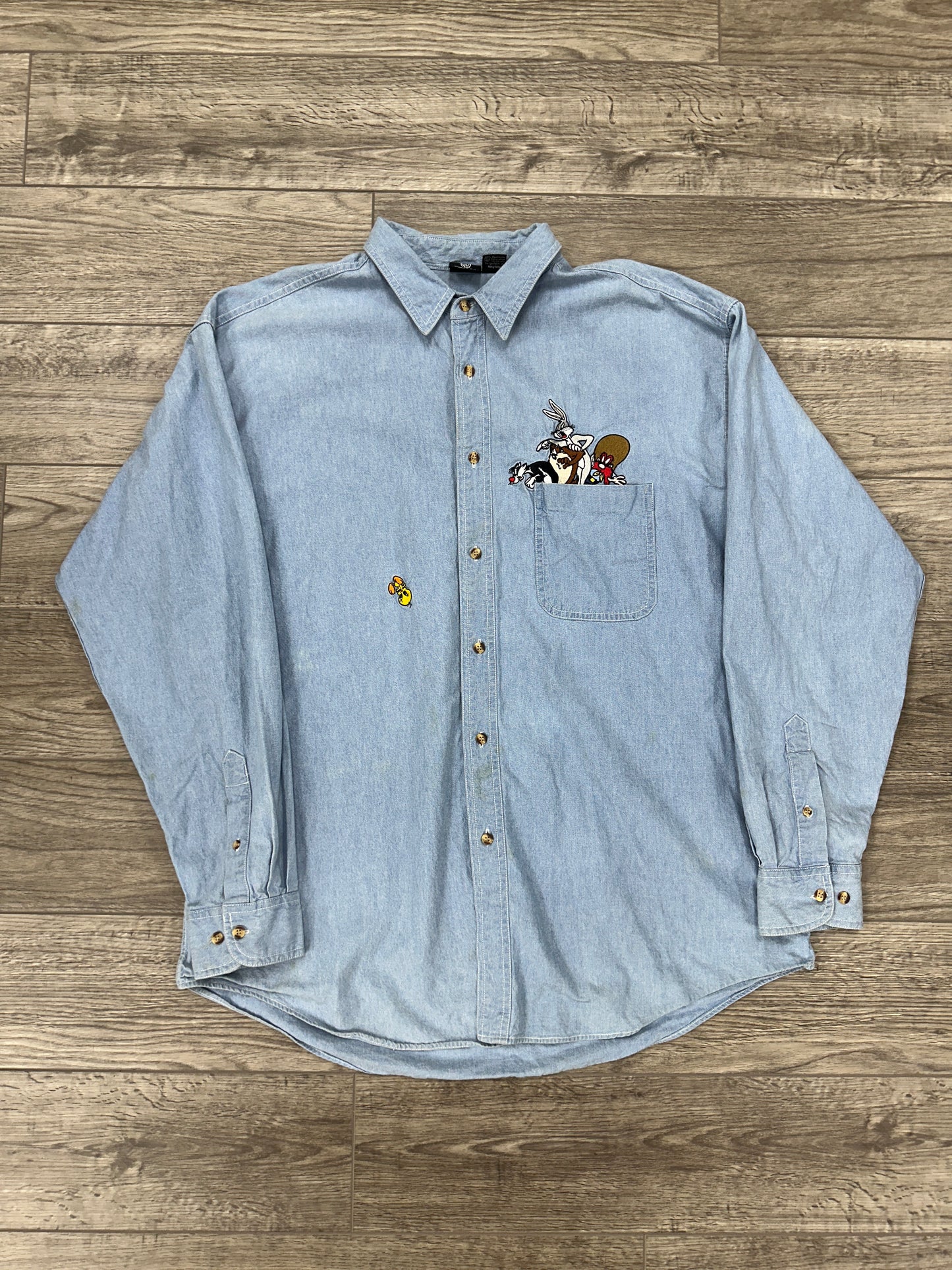 Looney toons button up XL