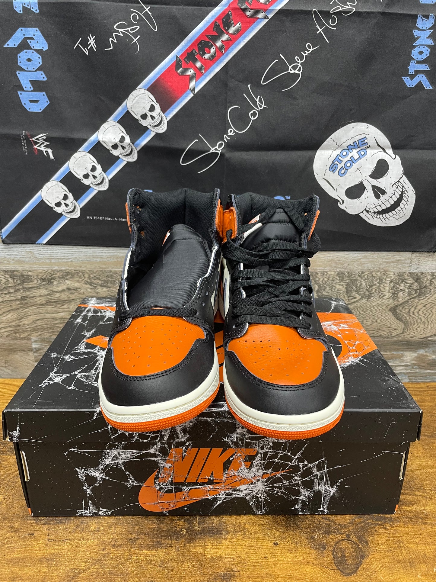 Nike Air Jordan 1 High "Shattered Backboard 10