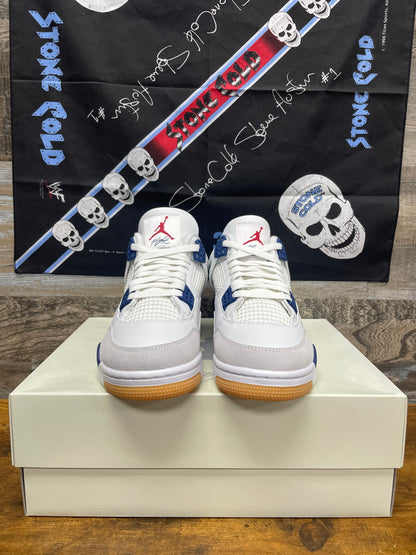 Nike SB x Air Jordan 4 Retro SP "Navy" 10