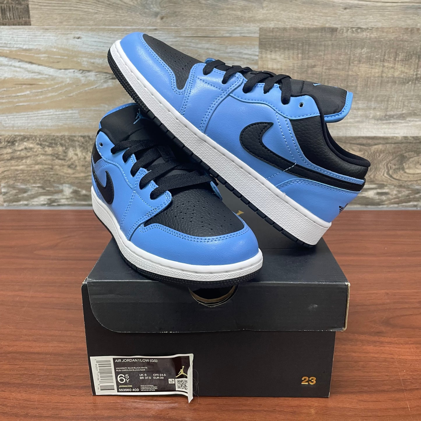 Air Jordan 1 Low Uni Blue 6.5Y