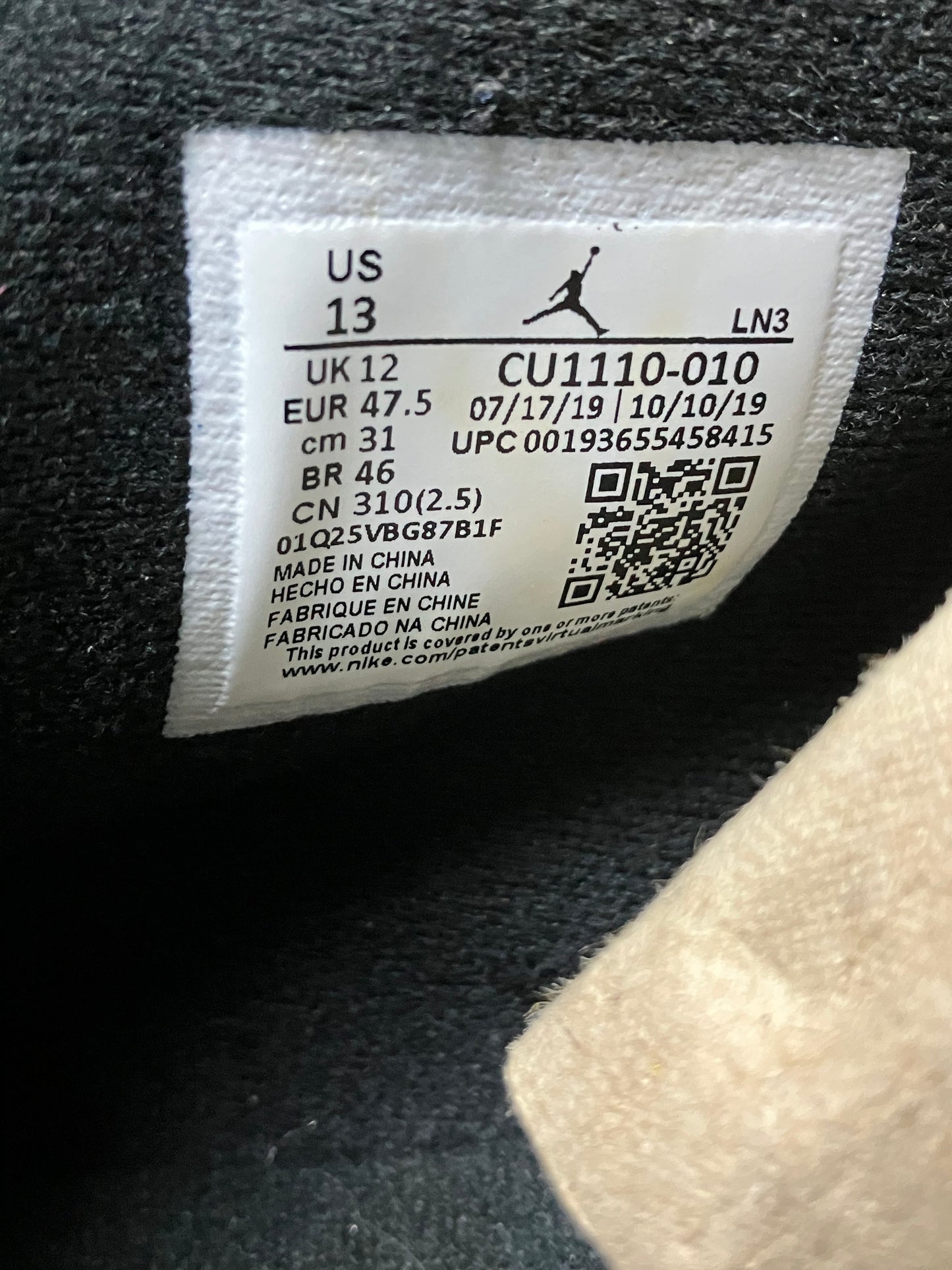 13 - Air Jordan 4 Black Cats