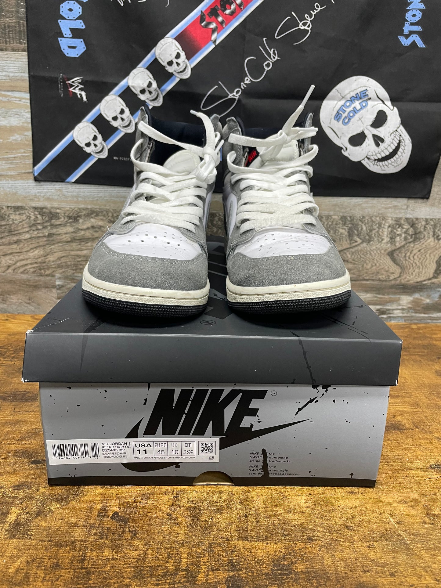 11 - Jordan 1 Washed Black