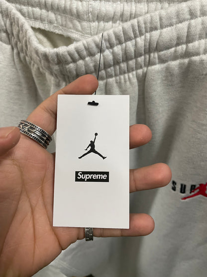 L - Supreme x Jordan Brand Sweatpants